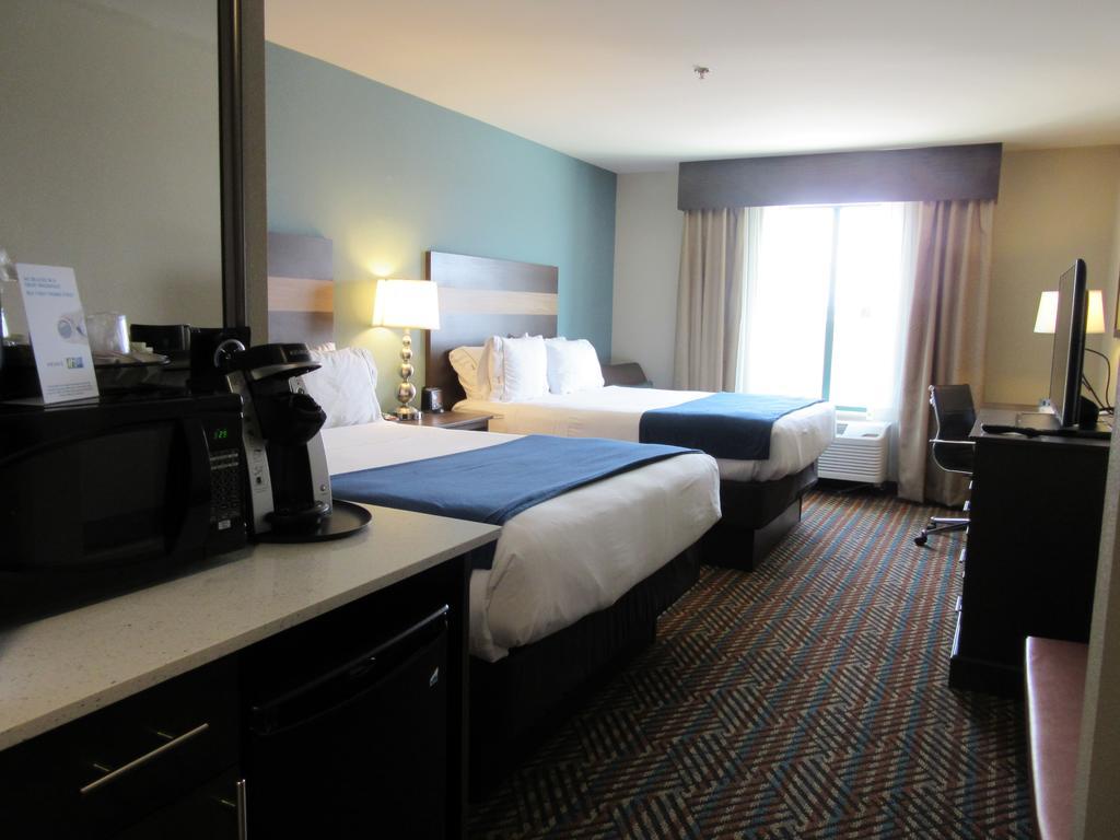 Holiday Inn Express Wichita South By Ihg Экстерьер фото